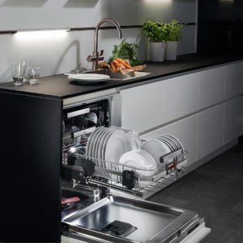 Go Big on the Fixtures The 7 Best Dishwashers 2018: Get Clean Dishes With Zero Effort And - Kitchen Wallpaper Idea 2019